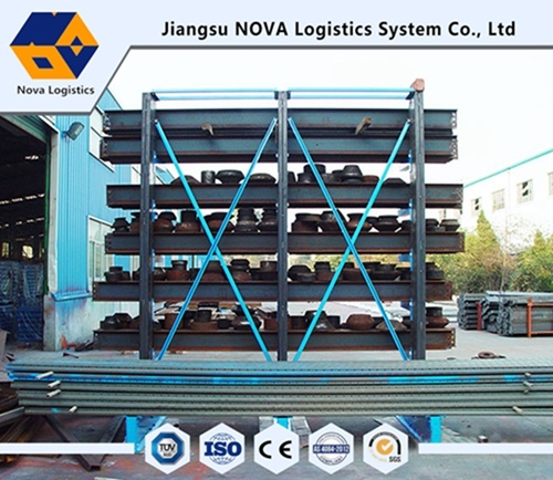 Rayonnage cantilever en métal robuste de Nova