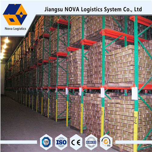 Conduisez en rayonnage avec le fabricant d'équipement logistique